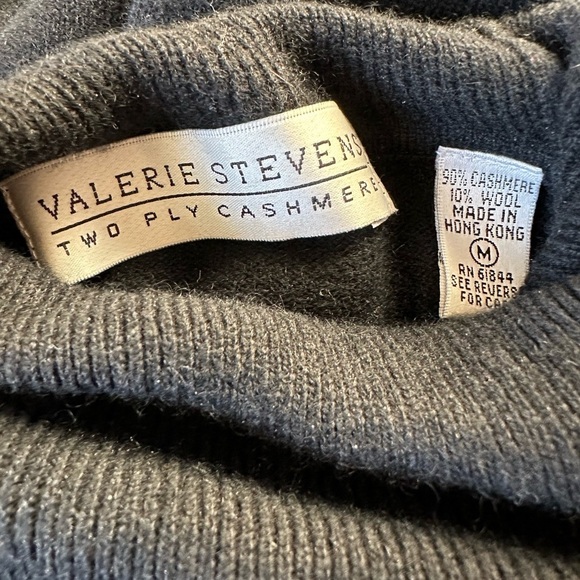 Valerie Stevens Two Ply Black Cashmere turtle neck Wool Sweater medium - Picture 2 of 11